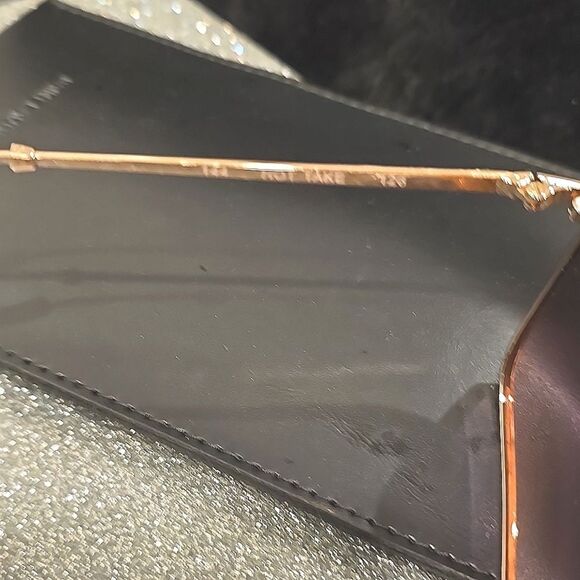 Quay Australia Hot Take 51MM Gradient Aviator Sunglasses - Picture 11 of 11